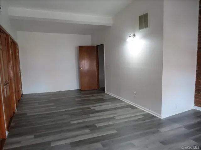 $1,700 | 2 East Main Street, Unit 4, Middletown, NY 10940