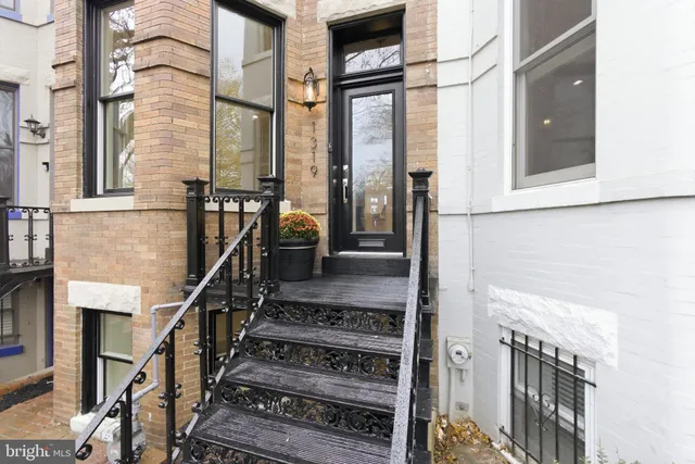 a view of an entryway with staircase