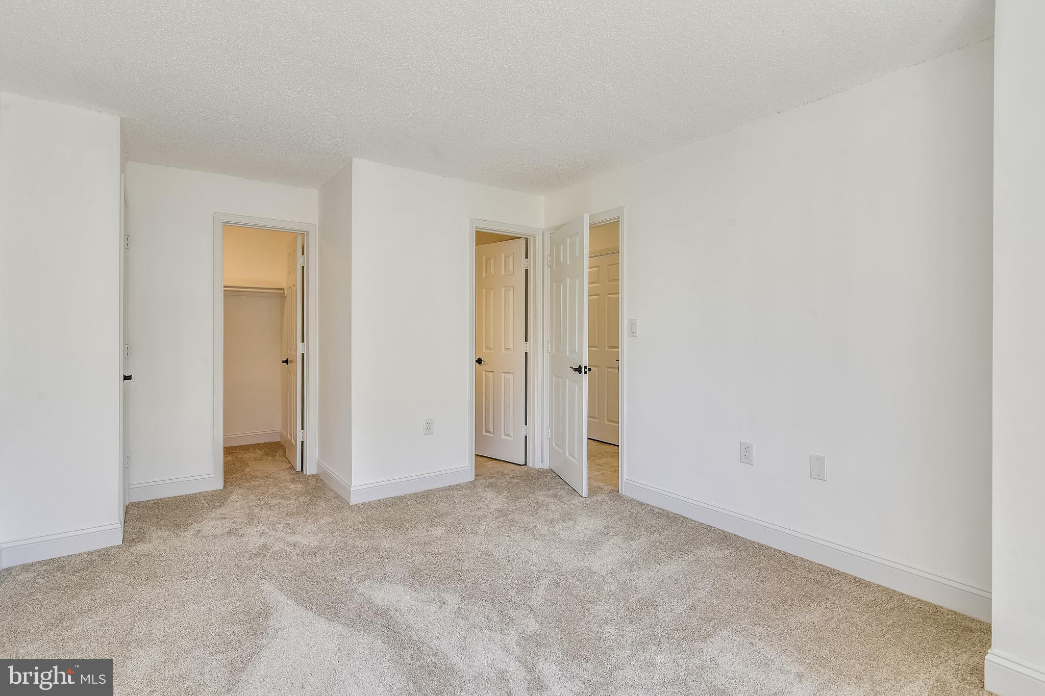 20991 Timber Ridge Terrace, Unit 204 Ashburn, VA 20147 - Photo 22 of 52 Bedroom 2