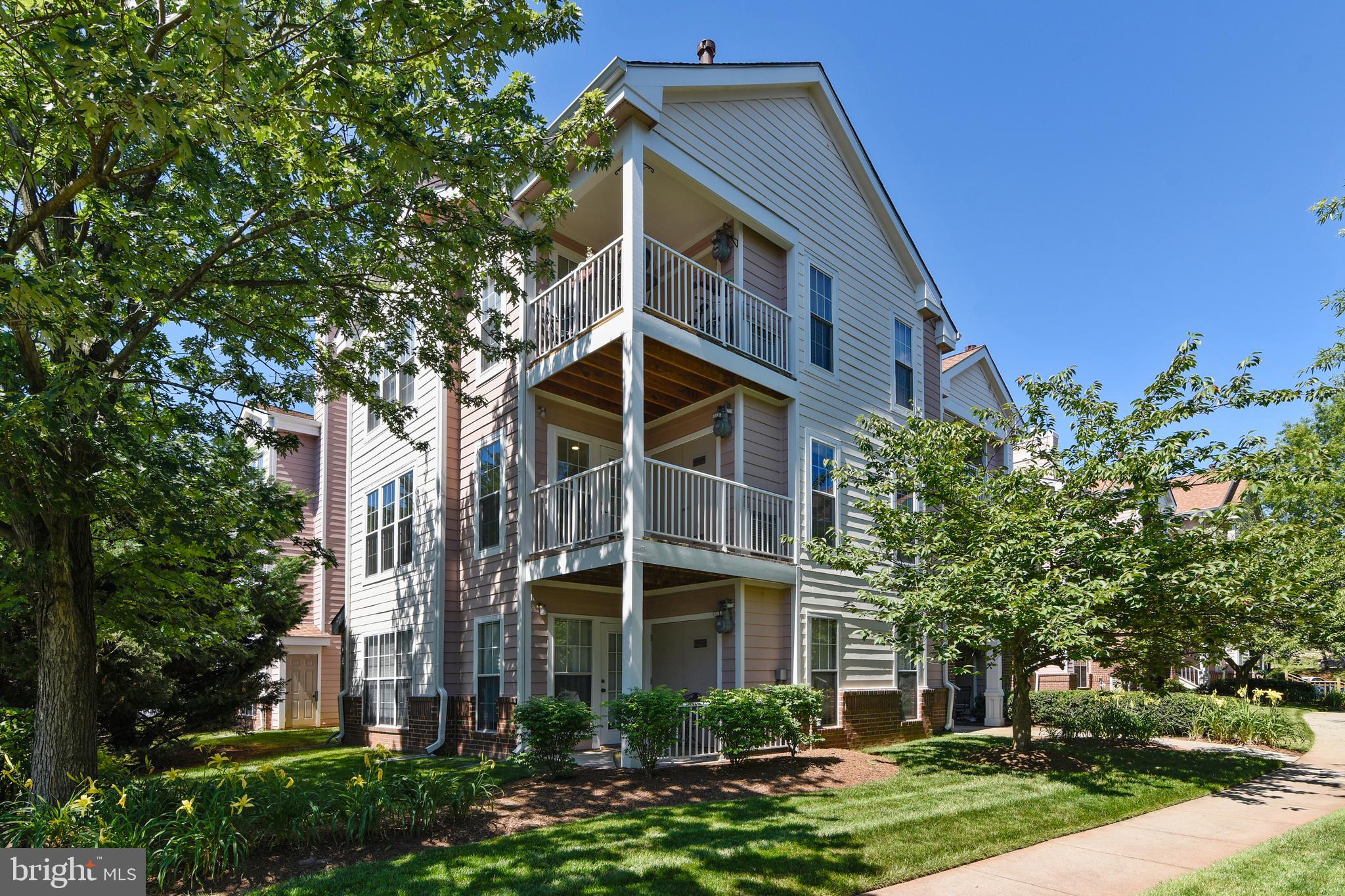20991 Timber Ridge Terrace, Unit 204 Ashburn, VA 20147 - Photo 9 of 52 Side Elevation