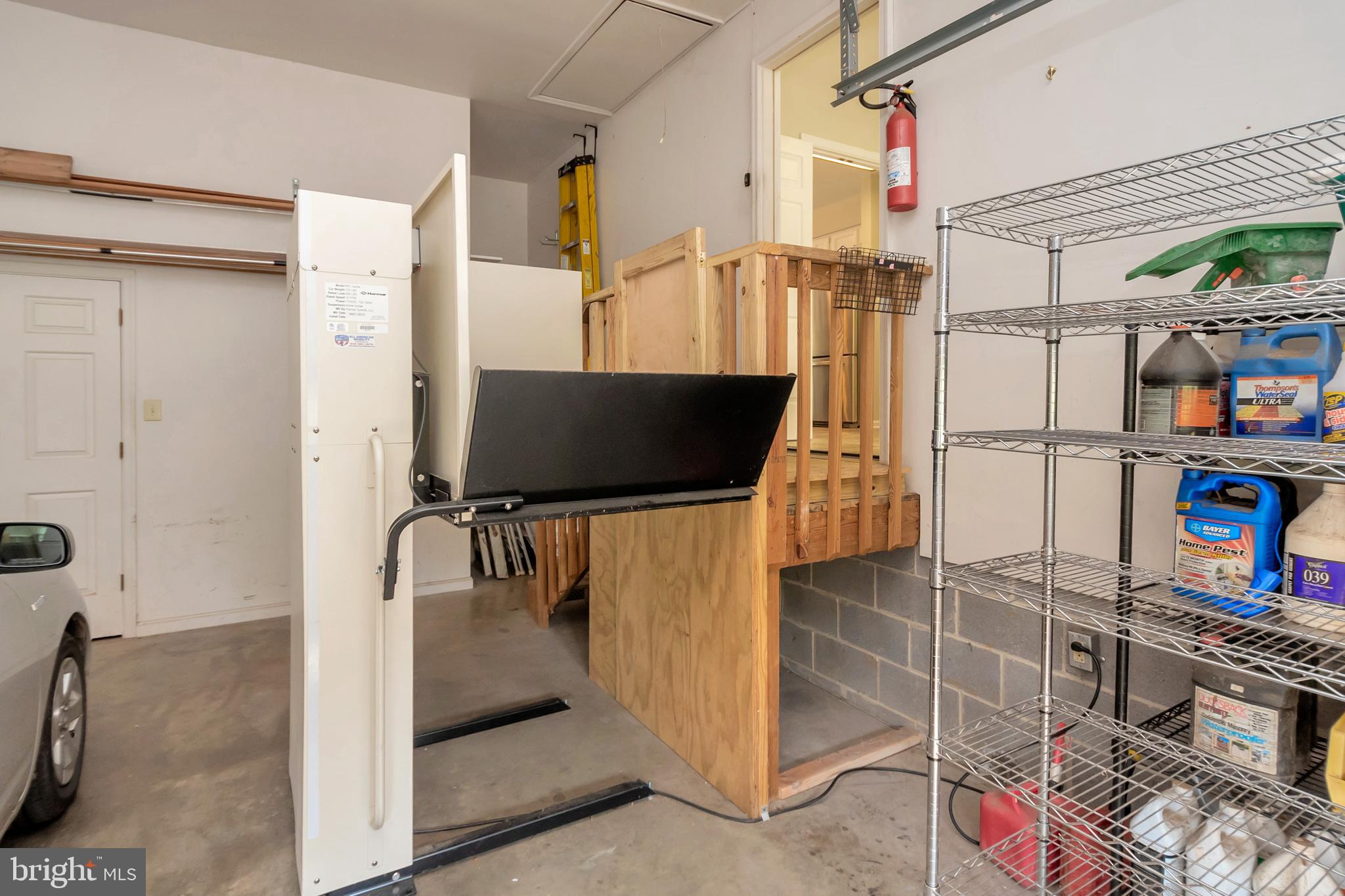 607 Gold Valley Road Locust Grove, VA 22508 - Photo 29 of 52 Handicap Electric Lift