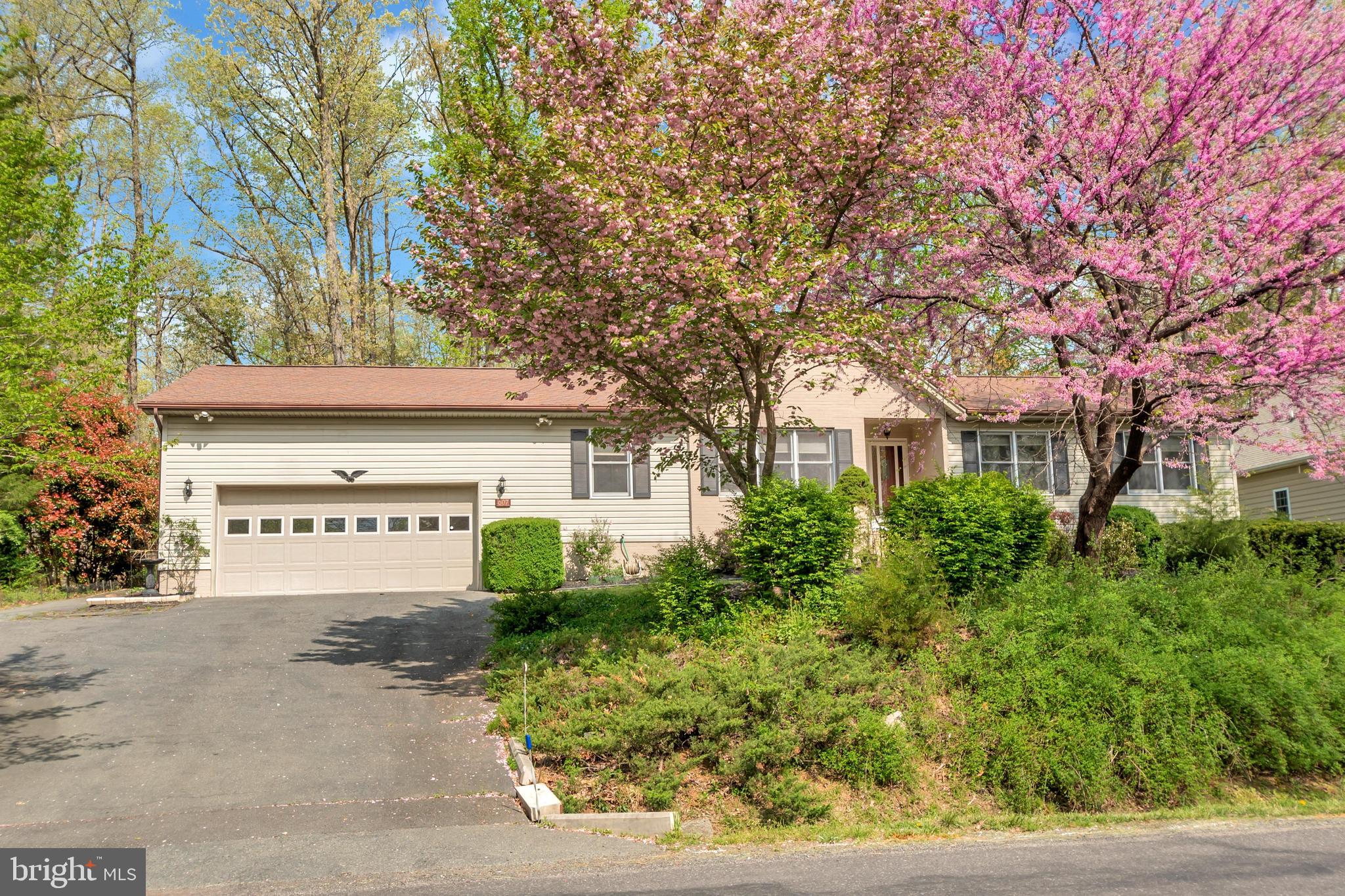 607 Gold Valley Road Locust Grove, VA 22508 - Photo 44 of 52 Front