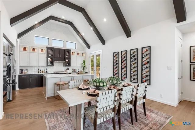 a view of a multi story building