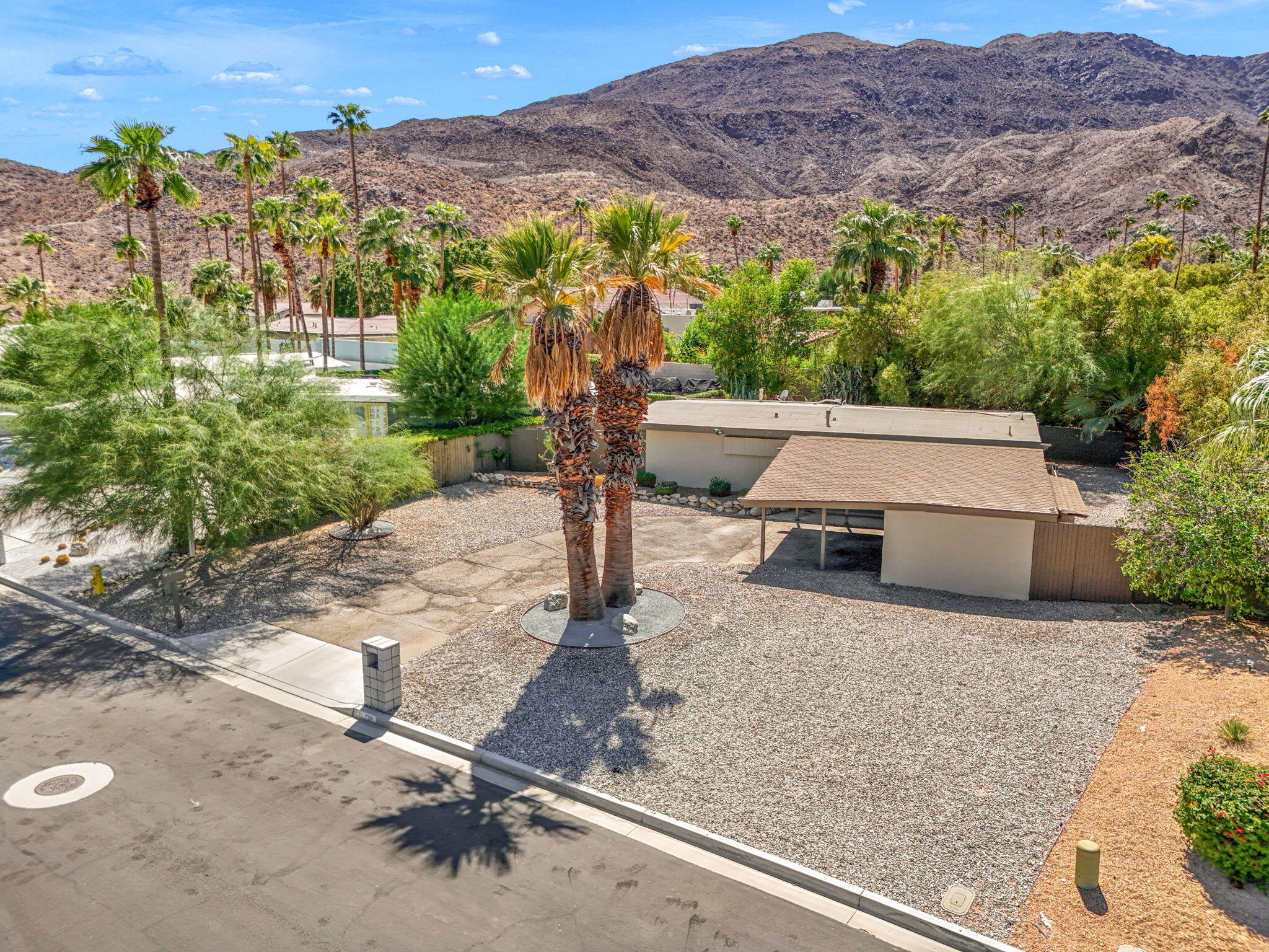 71739 Tunis Road Rancho Mirage, CA 92270 - Photo 3 of 37 5-web-or-mls-DJI_20240923132537_0153_D