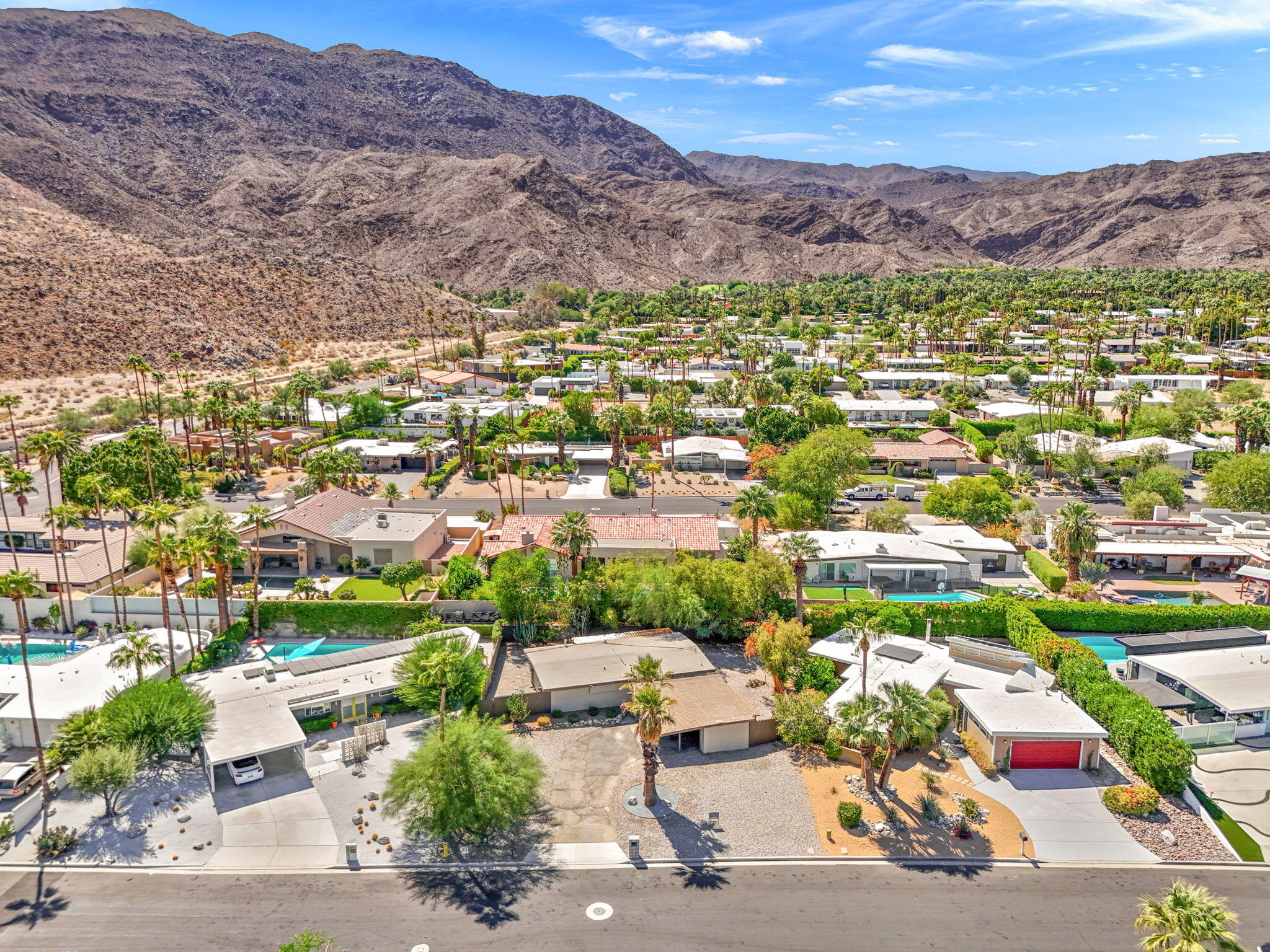 71739 Tunis Road Rancho Mirage, CA 92270 - Photo 4 of 37 1-web-or-mls-DJI_20240923132650_0165_D