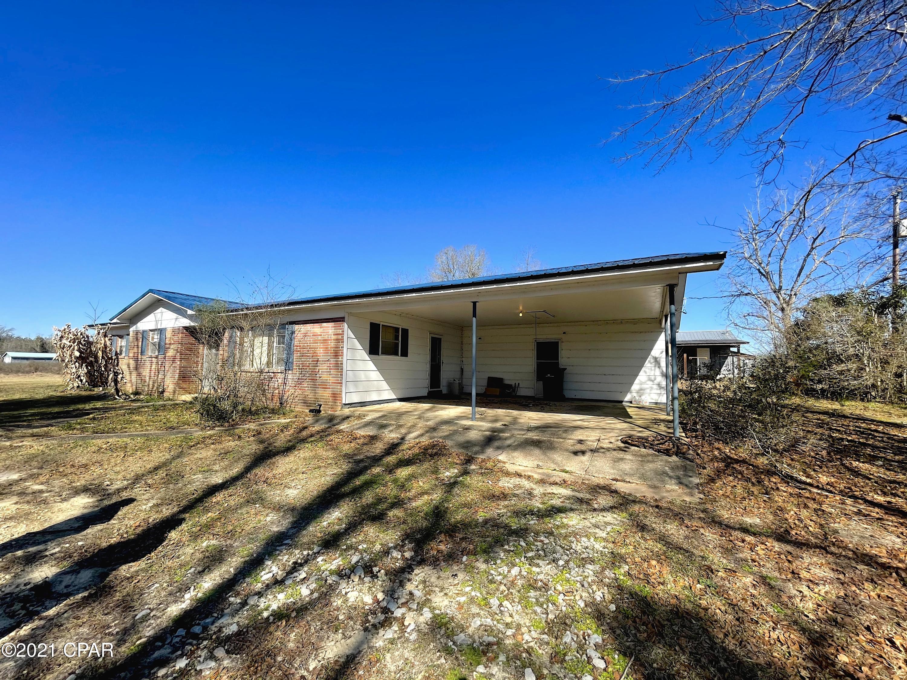 1726 Clayton Road Chipley, FL 32428 - Photo 2 of 47