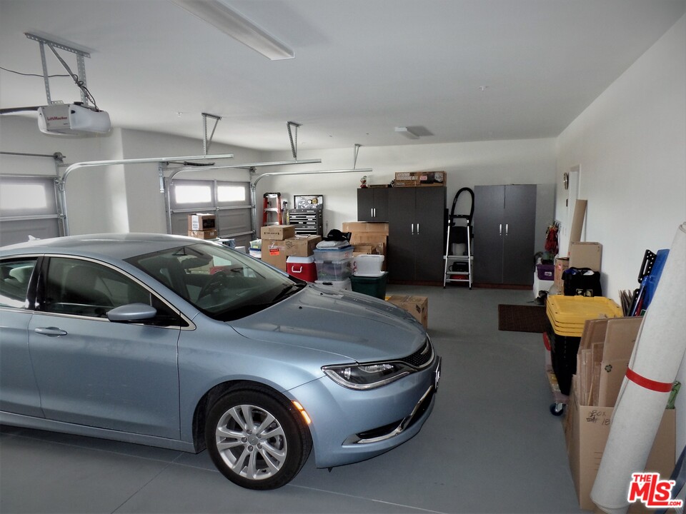 18439 Ranchero Road Hesperia, CA 92345 - Photo 25 of 37
