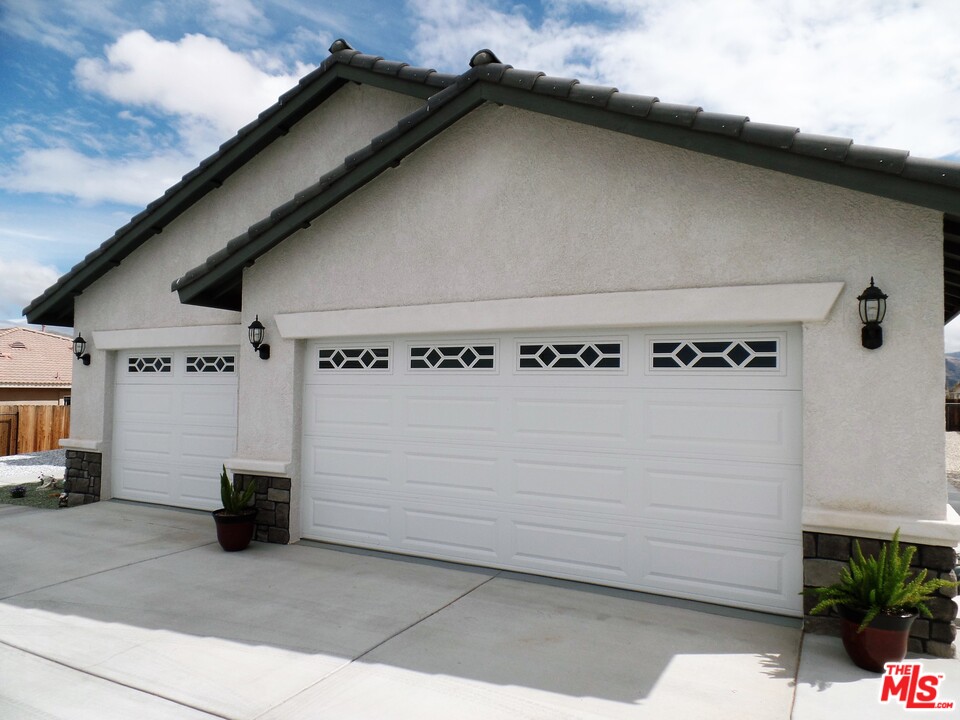 18439 Ranchero Road Hesperia, CA 92345 - Photo 30 of 37