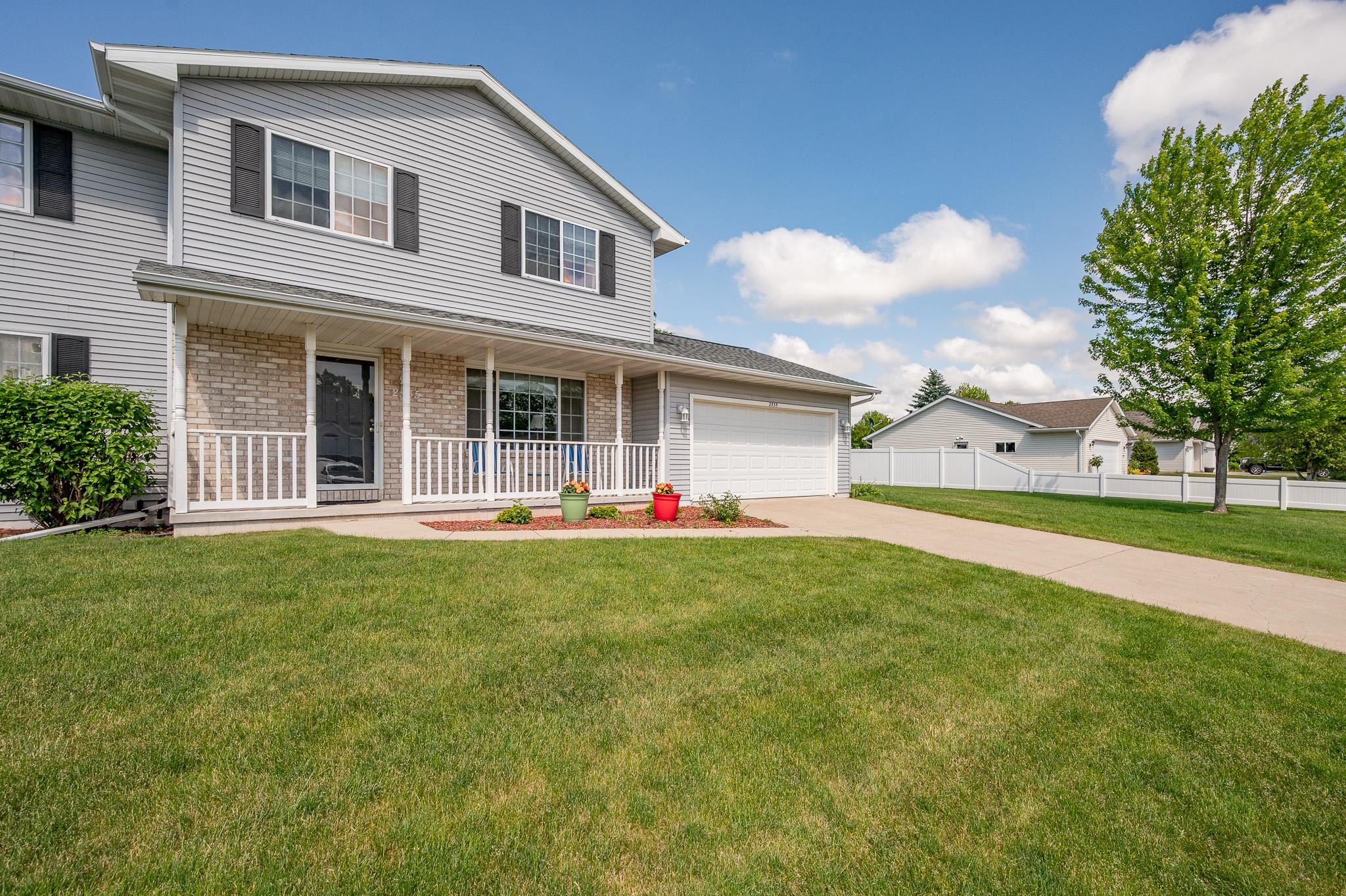 2535 Gemini Road Green Bay, WI 54311 - Photo 1 of 45
