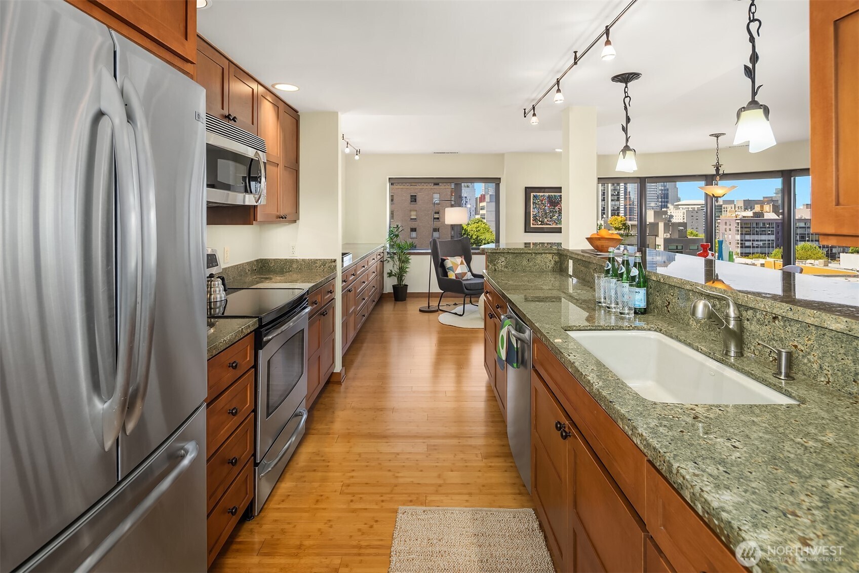 1301 Spring Street, Unit 8F Seattle, WA 98104 - Photo 11 of 32