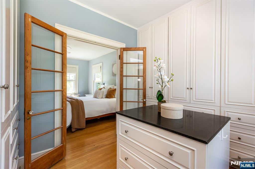 132 Christopher Street Montclair, NJ 07042 - Photo 31 of 50