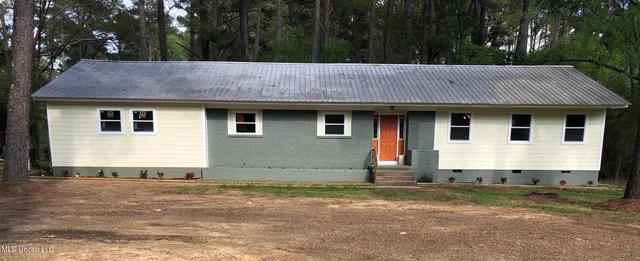 $260,000 | 5520 Ridgewood Road, Jackson, MS 39211