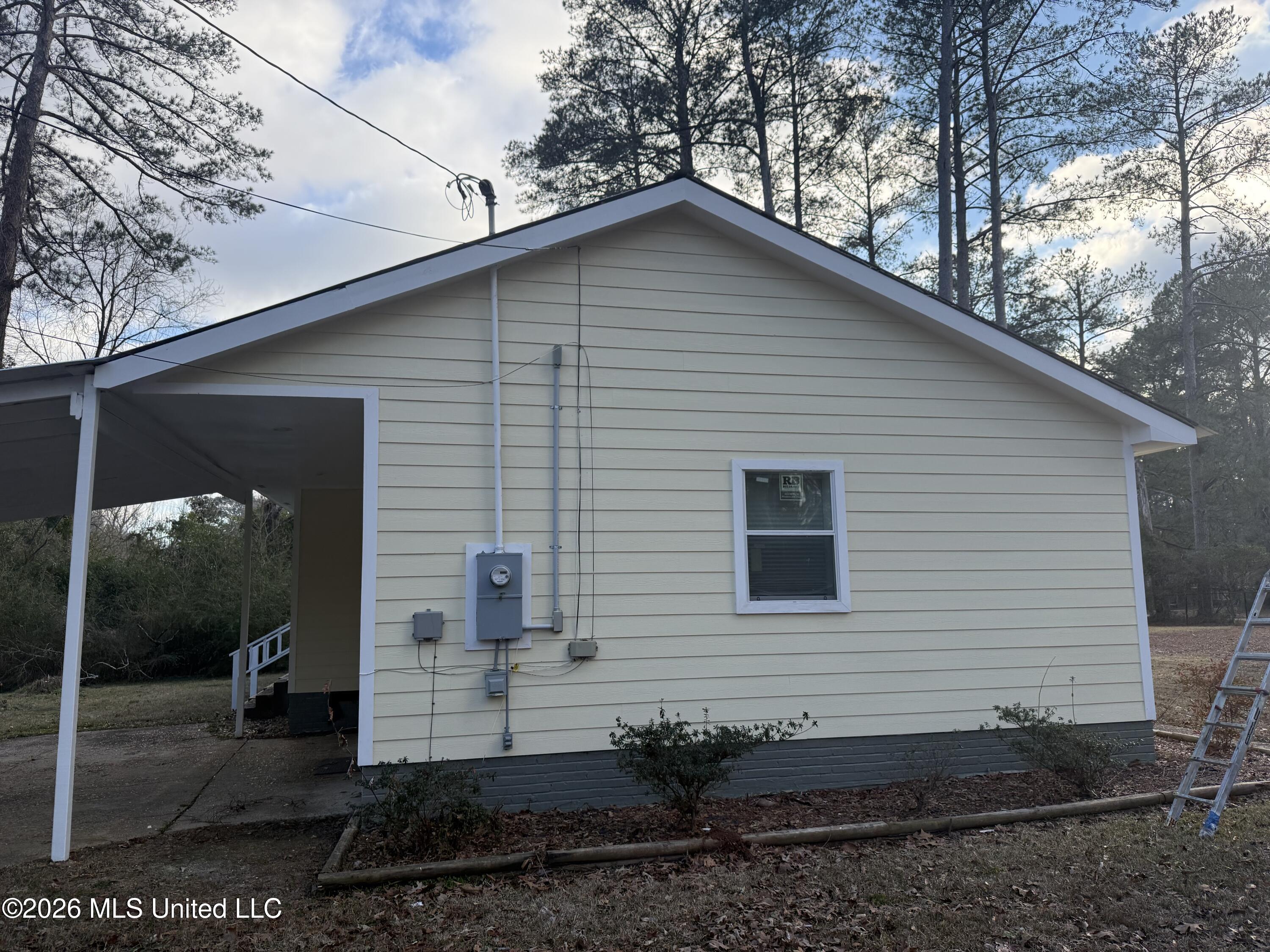 5520 Ridgewood Road Jackson, MS 39211 - Photo 2 of 17 IMG_9760