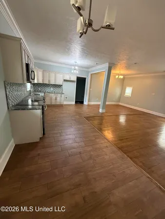 $260,000 | 5520 Ridgewood Road, Jackson, MS 39211