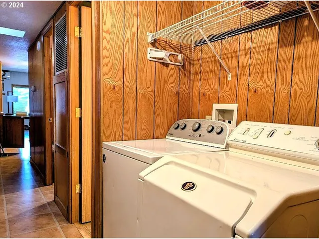 $39,500 | 47775 Berry Street, Unit B7, Oakridge, OR 97463