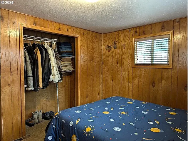 $39,500 | 47775 Berry Street, Unit B7, Oakridge, OR 97463