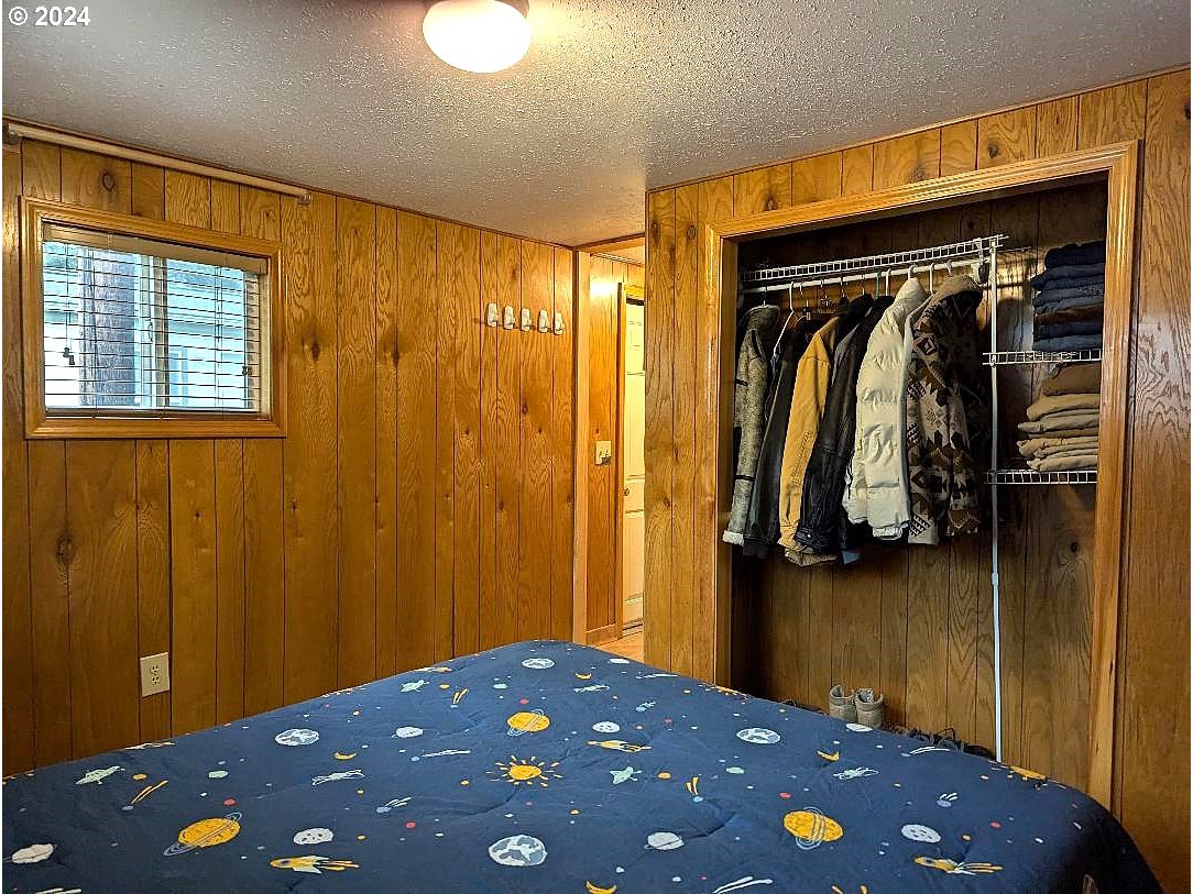 47775 Berry Street, Unit B7 Oakridge, OR 97463 - Photo 19 of 26