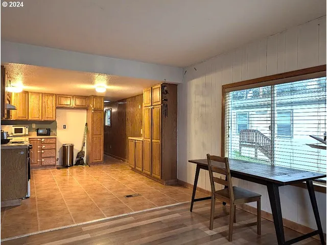 $39,500 | 47775 Berry Street, Unit B7, Oakridge, OR 97463