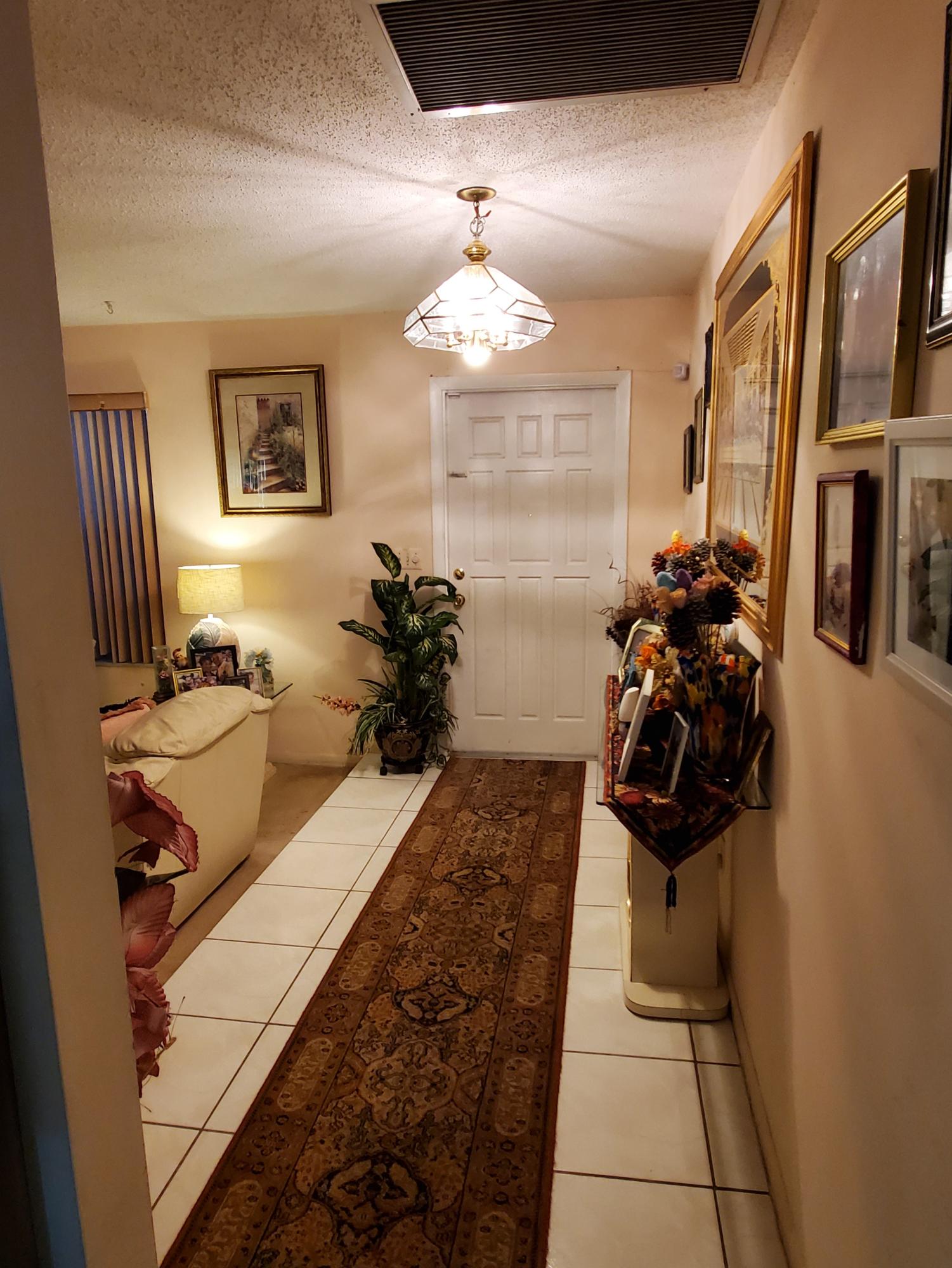 109 Timber Run East Riviera Beach, FL 33407 - Photo 14 of 15 Foyer