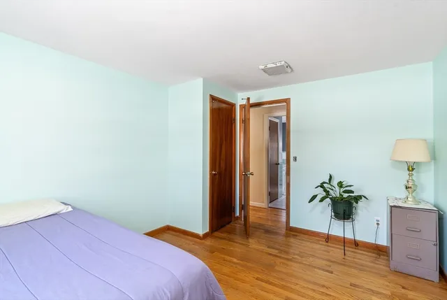 $319,900 | 91 Knollwood Circle, Holyoke, MA 01040