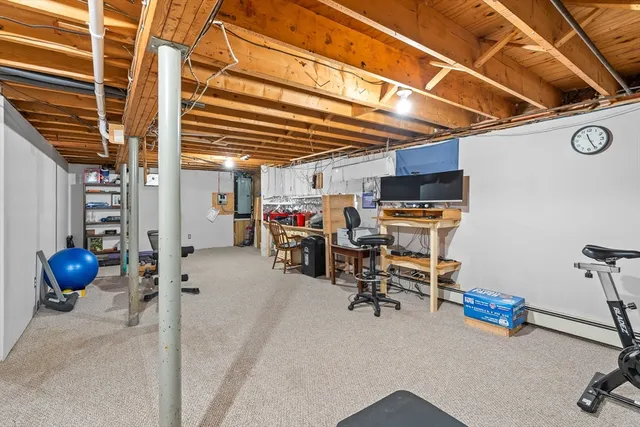 $319,900 | 91 Knollwood Circle, Holyoke, MA 01040