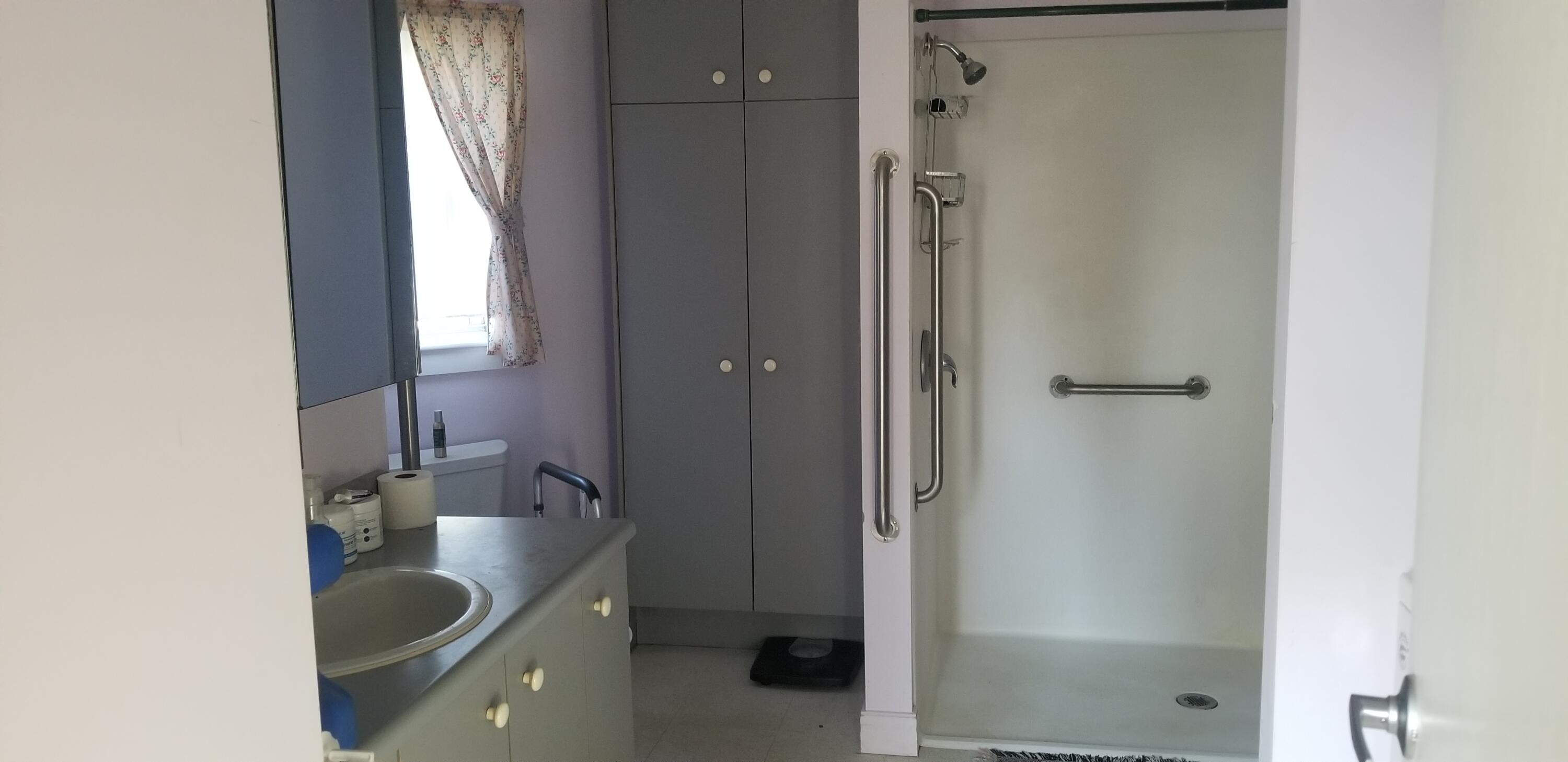 3252 Colonel Stairs Road Friendship, ME 04547 - Photo 15 of 19 bathroom