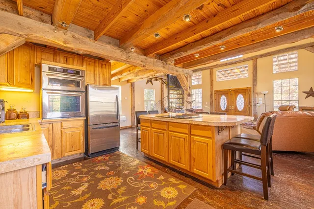 $969,999 | 1245 Private Road 3063, Thrall, TX 76578