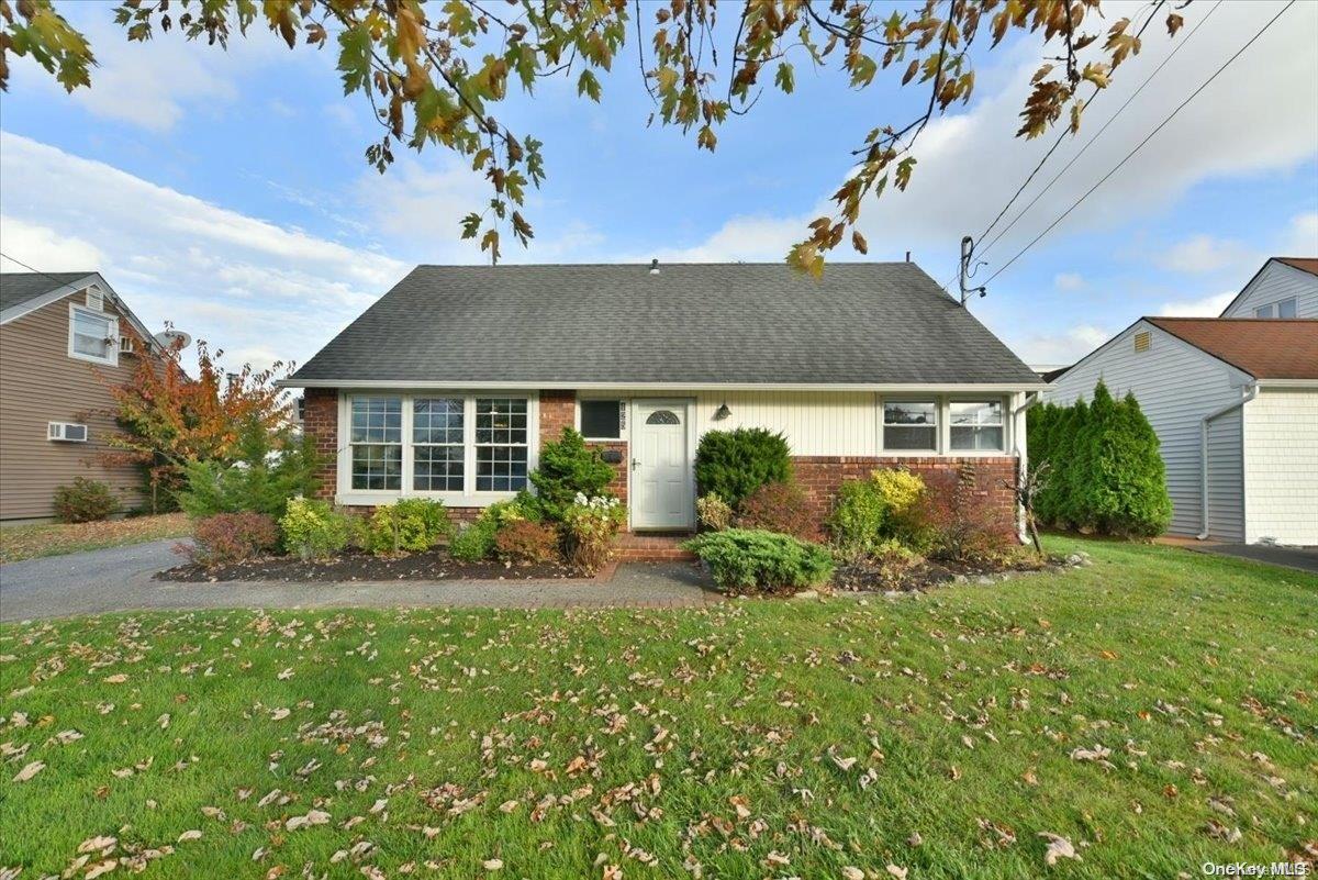 125 Belmill Road Bellmore, NY 11710 - Photo 1 of 1 Gallery Image 1