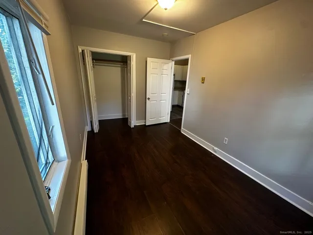 $1,100 | 7 Prest Street, Unit 3, New London, CT 06320