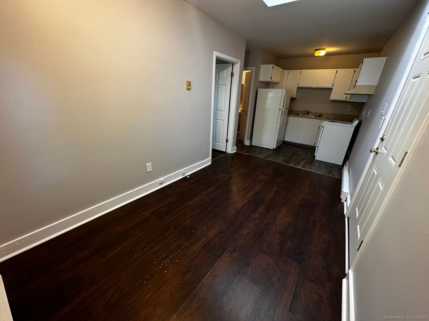 7 Prest Street, Unit 3 New London, CT 06320 - Photo 7 of 9