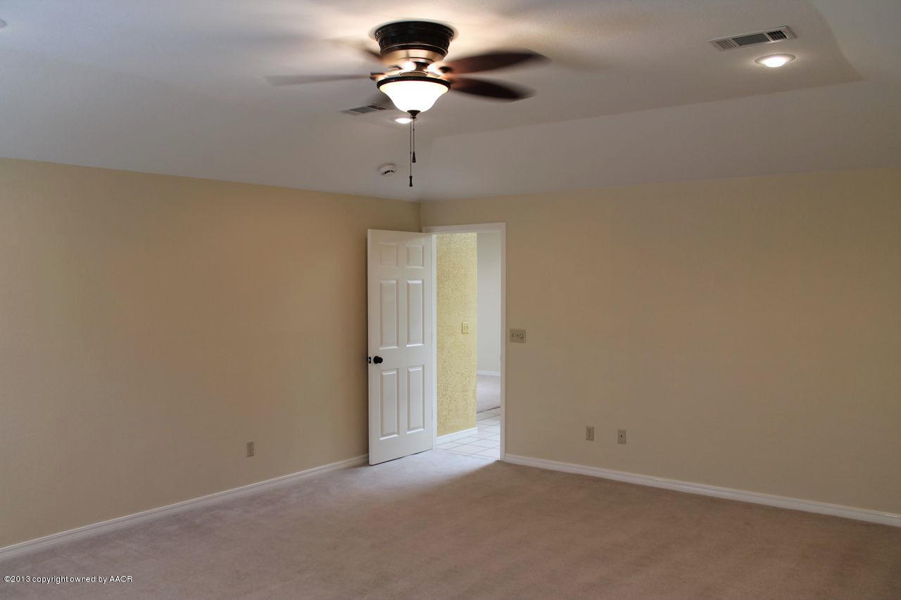 7002 Learning Tree Avenue Amarillo, TX 79119 - Photo 21 of 26 Master Bedroom 2