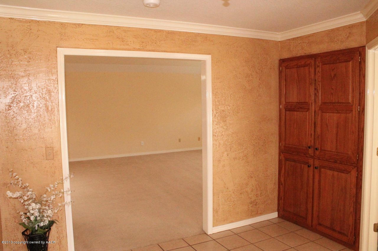 7002 Learning Tree Avenue Amarillo, TX 79119 - Photo 5 of 26 Entryway 2