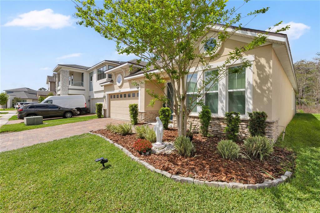 2436 Varenna Loop Kissimmee, FL 34741 - Photo 2 of 39
