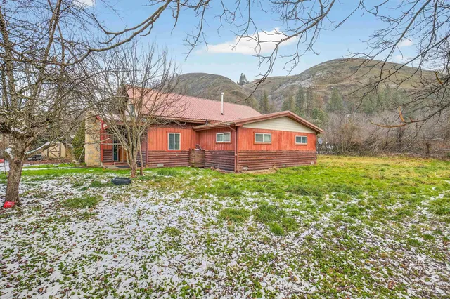 $249,900 | 307 Esther Street, Kooskia, ID 83539