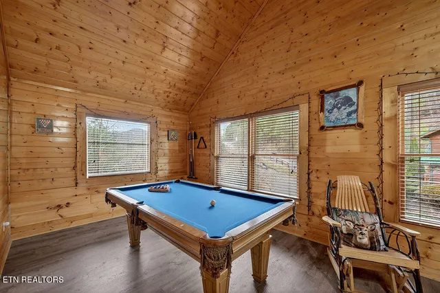 $445,000 | 645 Chickasaw Gap Way, Pigeon Forge, TN 37863