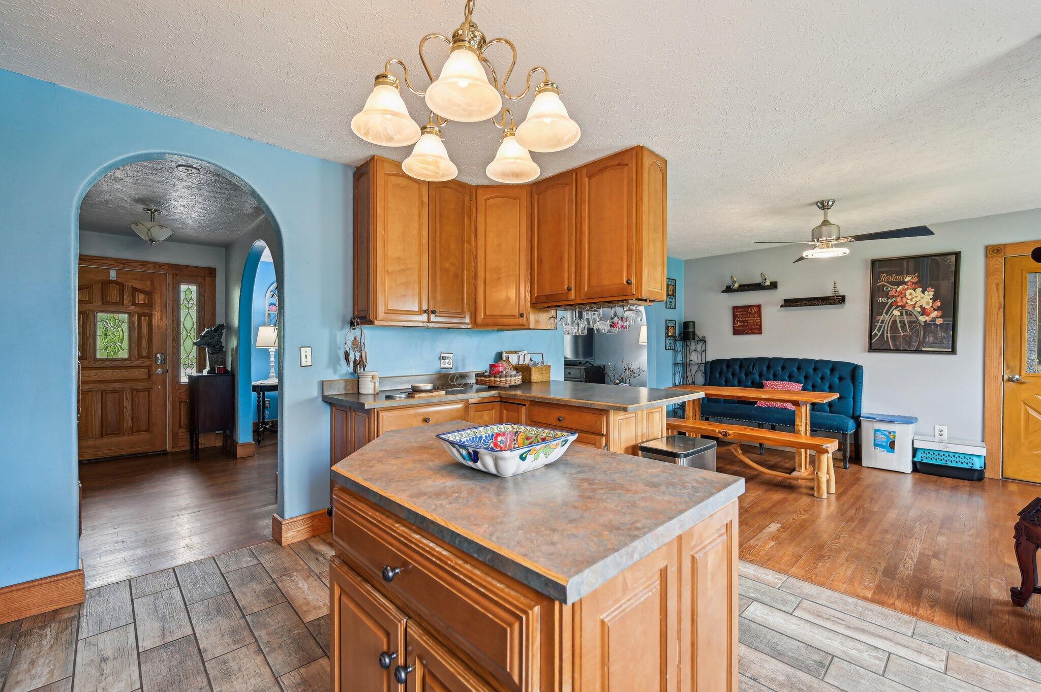 30565 Wolfe Road Circleville, OH 43113 - Photo 12 of 53 10