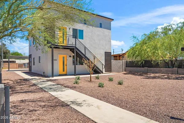 $2,500 | 1106 East Papago Street, Unit 1106A, Phoenix, AZ 85034