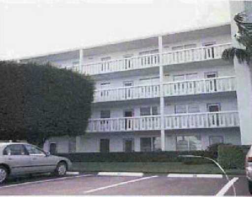 2076 Exeter, Unit 2076 Boca Raton, FL 33434 - Photo 1 of 1 Primary Photo