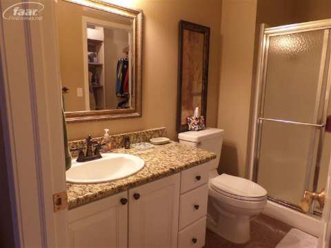 2076 West Ridge Drive Davison, MI 48423 - Photo 14 of 23 20385968-13.JPG