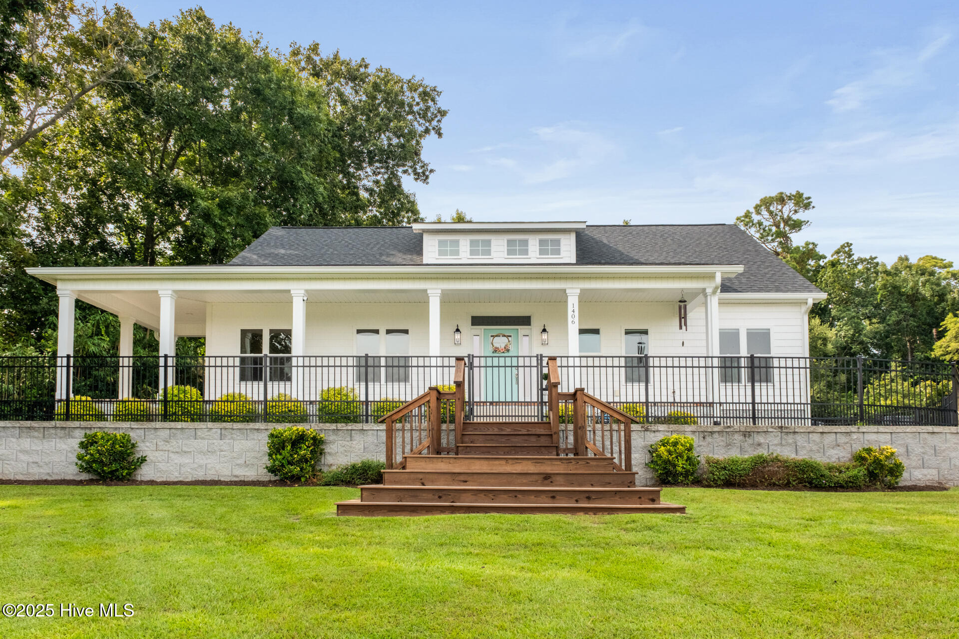 1406 Kings Landing Road Hampstead, NC 28443 - Photo 2 of 71 web-44