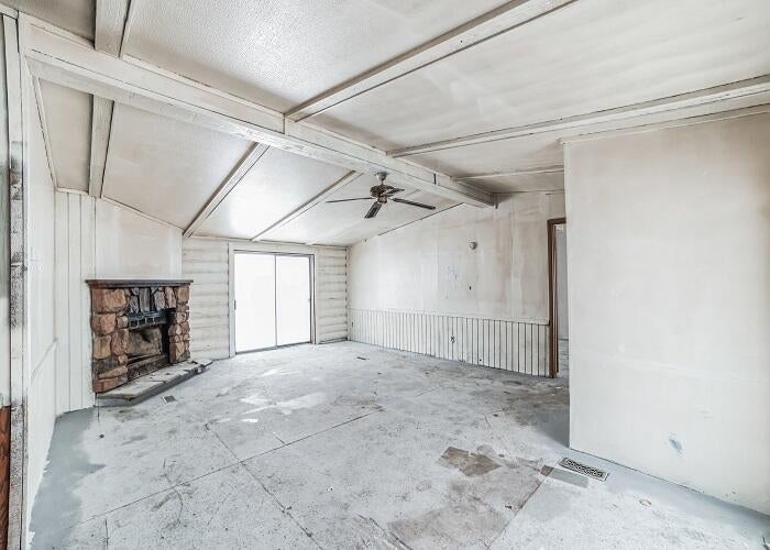 1962 Grove Street Road Standish, MI 48658 - Photo 10 of 22 Gallery Image 10