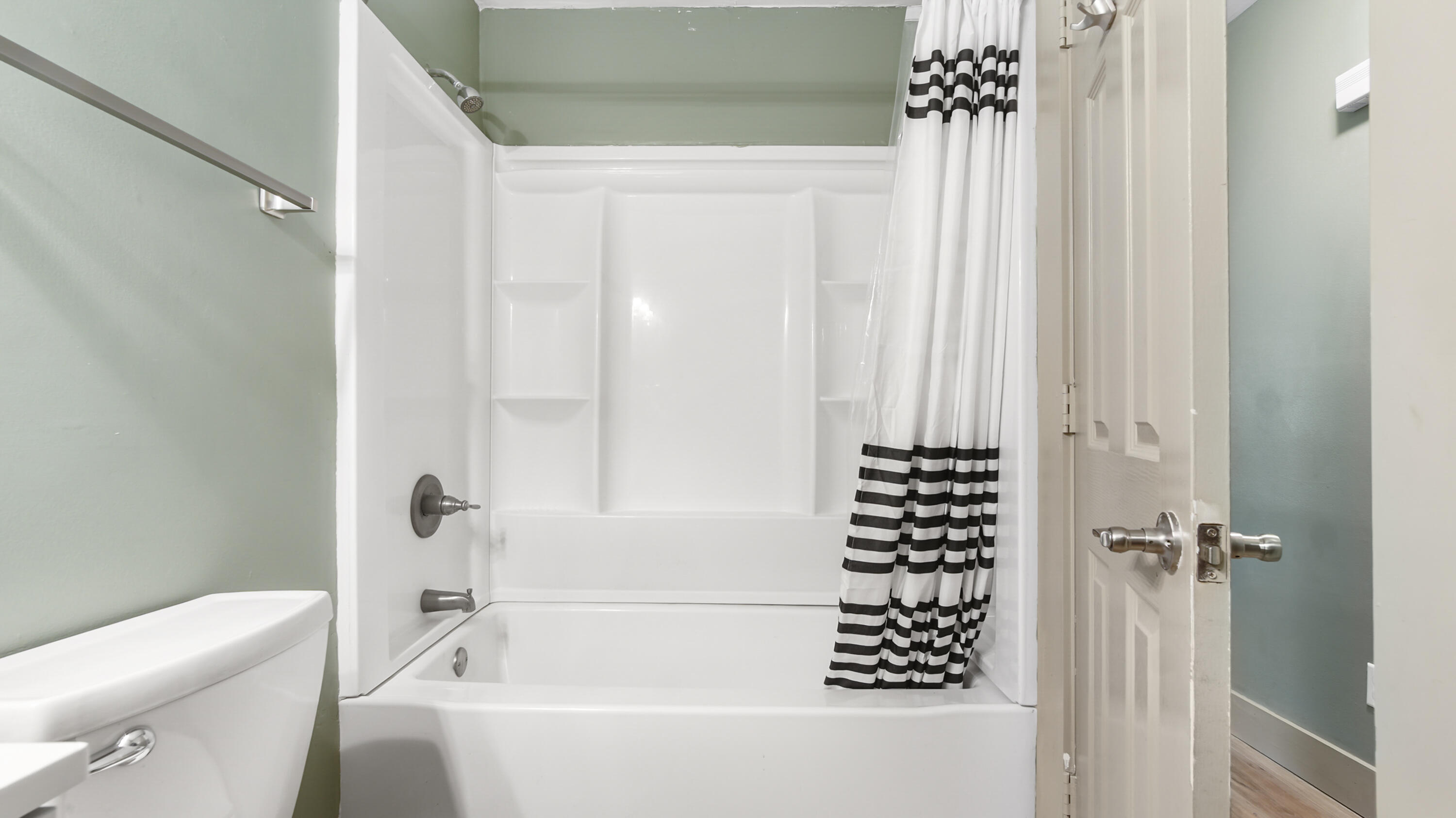 613 North Pear Street Chipley, FL 32428 - Photo 20 of 36 DSC02241
