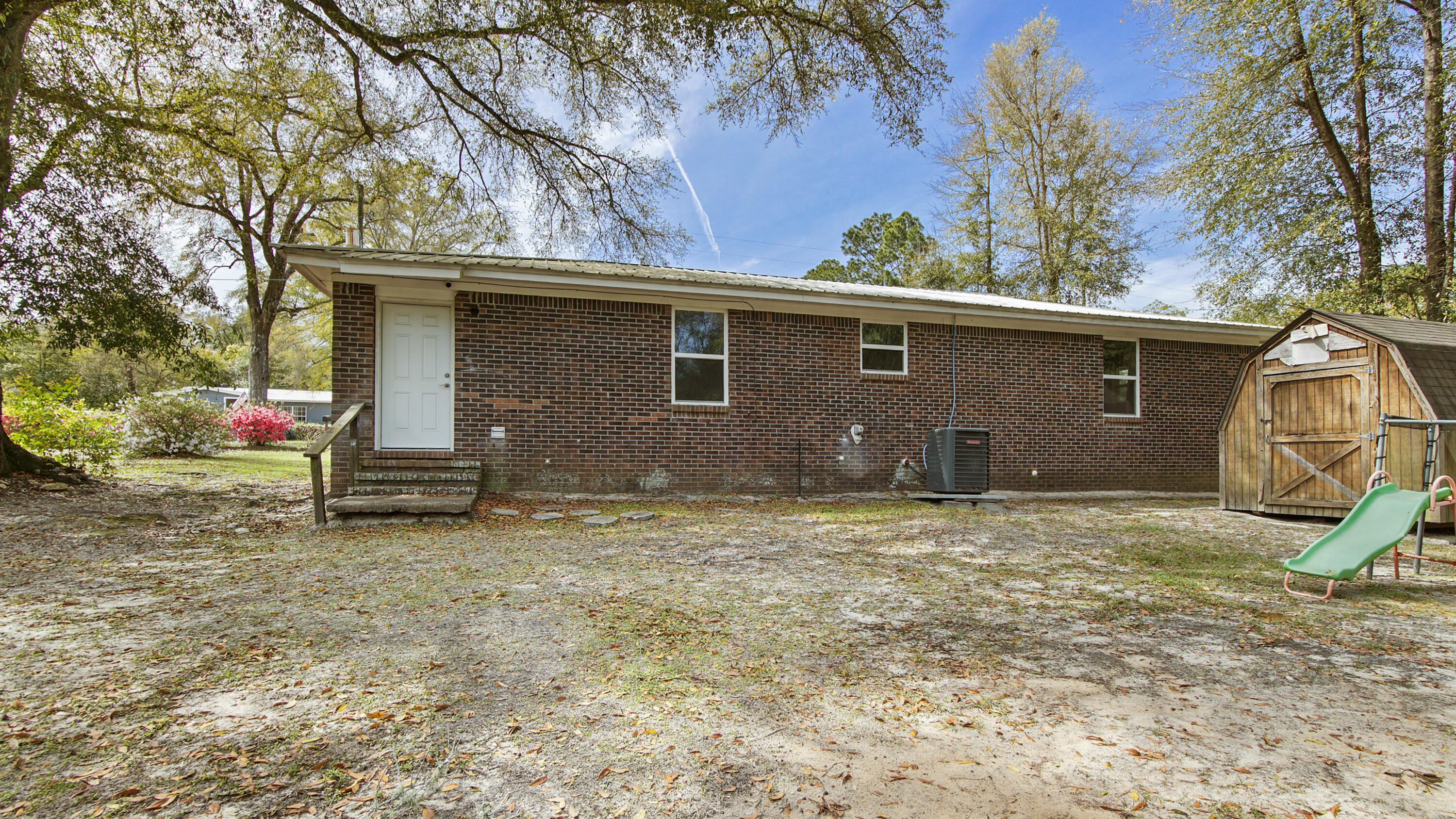 613 North Pear Street Chipley, FL 32428 - Photo 33 of 36 DSC02307