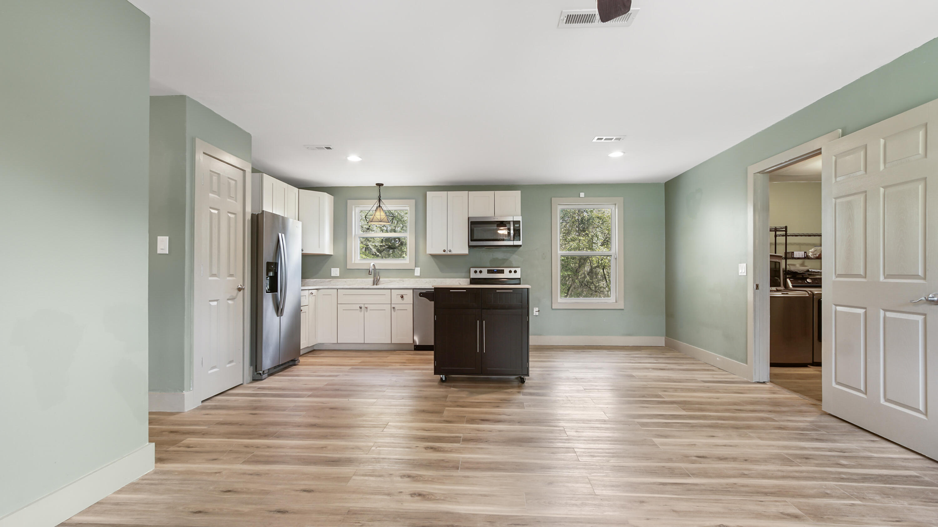 613 North Pear Street Chipley, FL 32428 - Photo 7 of 36 DSC02166