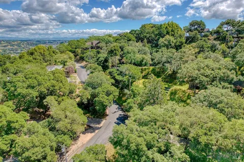 $2,200,000 | 21 Forrest Road, Novato, CA 94947