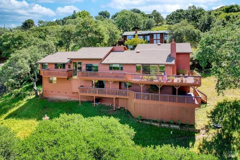 $2,200,000 | 21 Forrest Road, Novato, CA 94947
