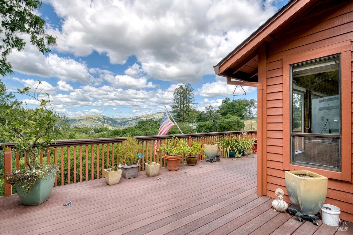 21 Forrest Road Novato, CA 94947 - Photo 75 of 82