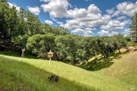 $2,200,000 | 21 Forrest Road, Novato, CA 94947