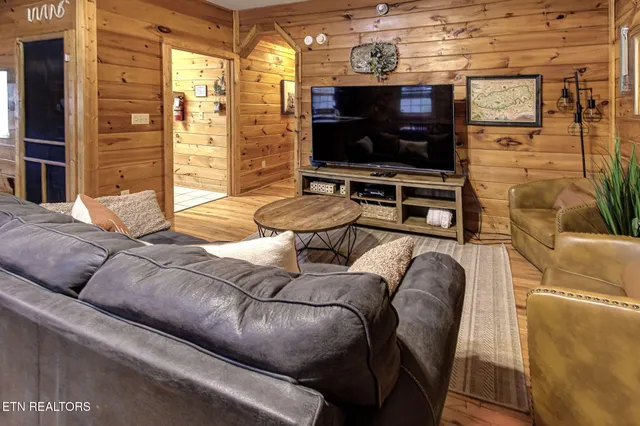 $449,900 | 3049 Patty View Way, Sevierville, TN 37862