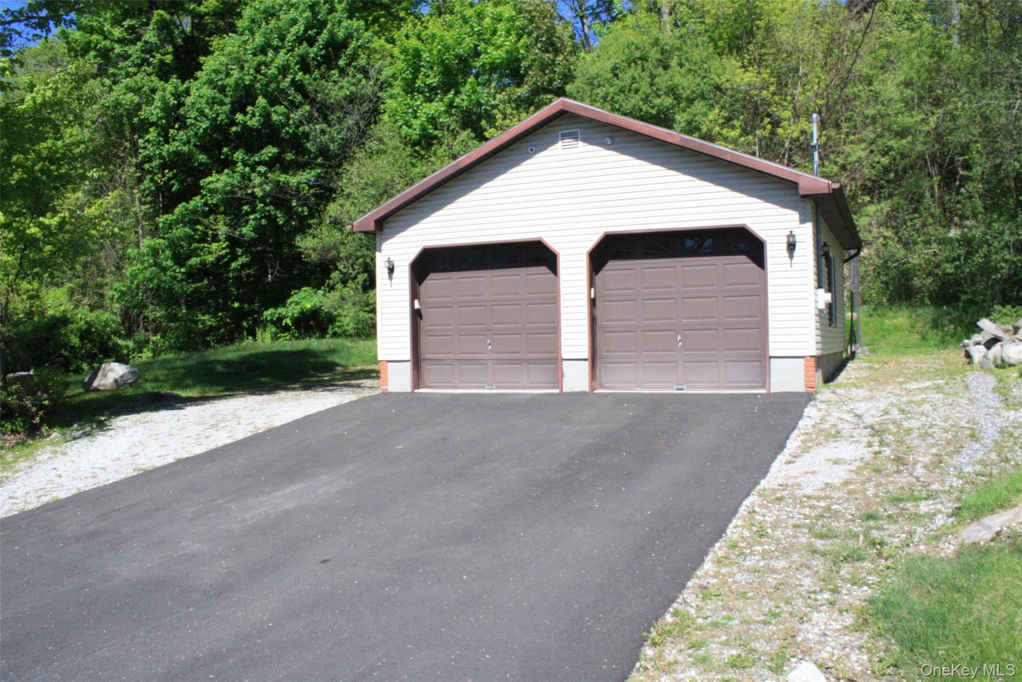 37 Valhalla Road Carmel, NY 10512 - Photo 7 of 28 Garage across the street